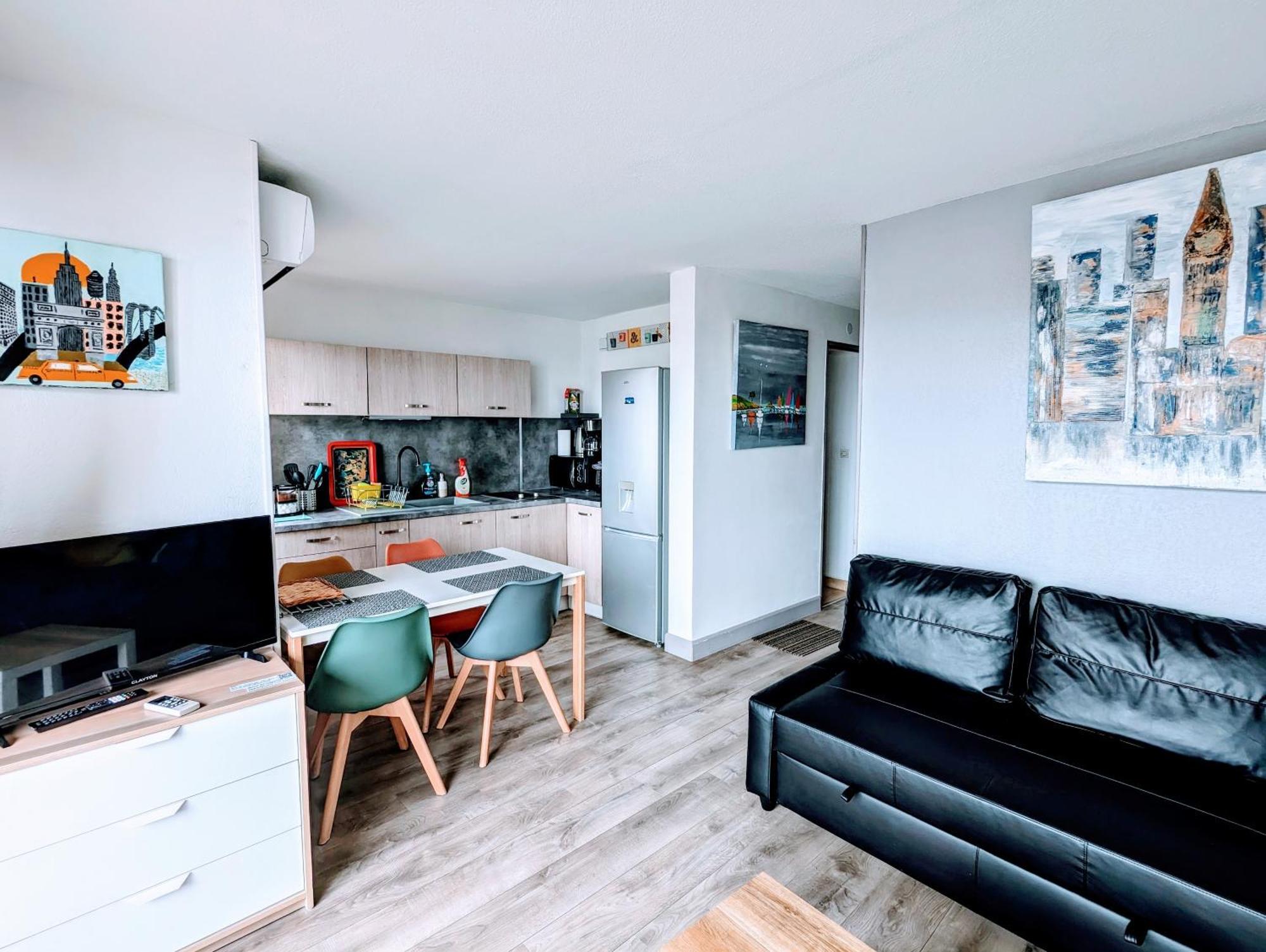 T2 Climatise Vue Sur Mer, Wifi, Piscine Et Parking Sete Exterior photo